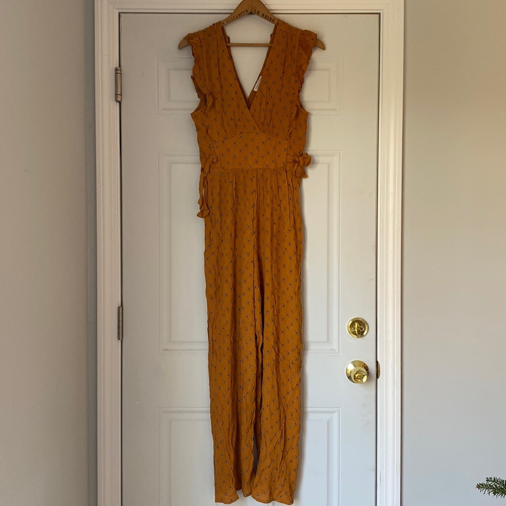 Orange romper / jumpsuit
